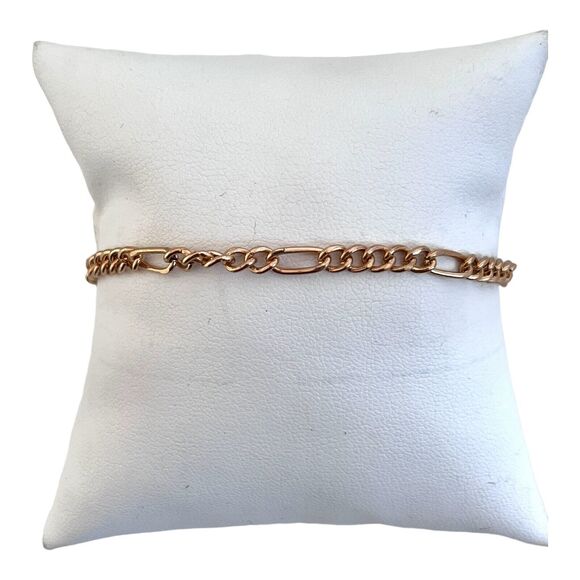 New Boutique Bracelet Gold Plated Delicate Chain Design Classic Chic 6X - Picture 2 of 4